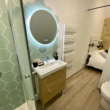 Bed In The - - Historical Center