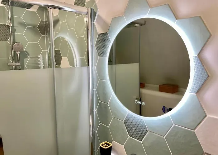 Apartment Bed In The - - Historical Center Bayeux