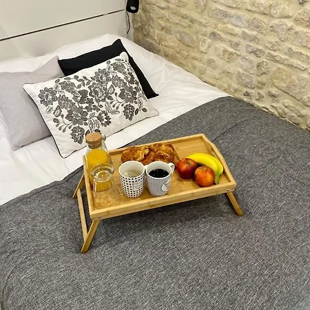 Bed In The - - Historical Center Daire