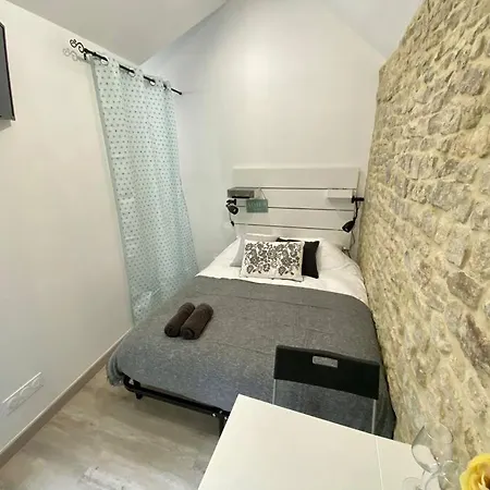 Bed In The - - Historical Center Daire *