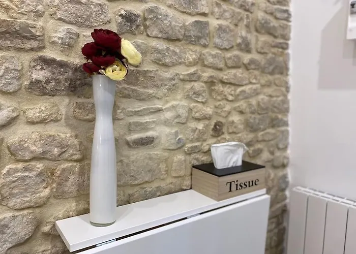 Bed In The - - Historical Center Bayeux