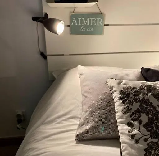 Bed In The - - Historical Center Daire Bayeux